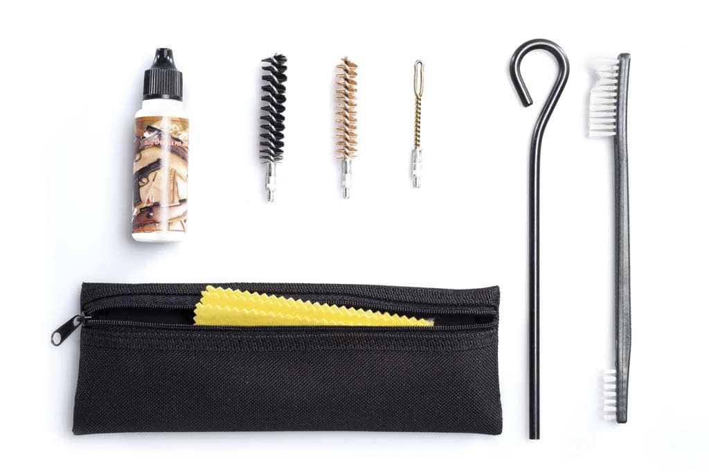 ערכת ניקוי לאקדח 9 מ"מ 
ערכת ניקוי לאקדחים הכוללת:
חוטר
מברשת
מטליות קטנות
בקבוק שמן
ארץ יצור איטליה 
יצור KVC